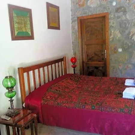 Villa Sleeps 5 Pool *